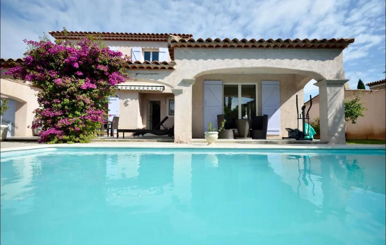 L'Hacienda, Haut De Villa , Une Chambre Avec Salle De Bain Et Toilettes Wc Privative Fréjus Buitenkant foto